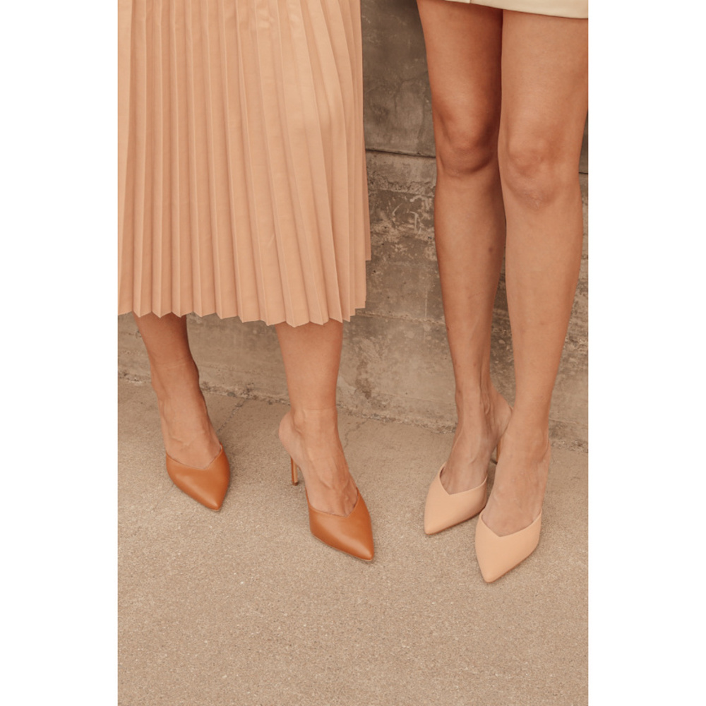 Lulus Frae Naked Mocha Pointed-toe Mules Brown - Size 8.5